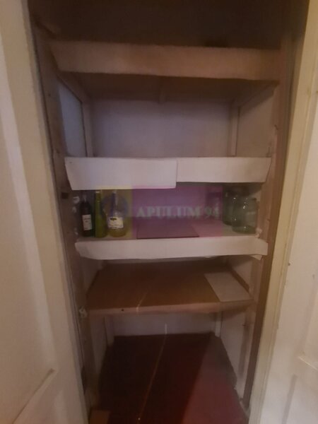 Apartament cu 3 camere de vanzare in Campina - Zona Scoala Centrala